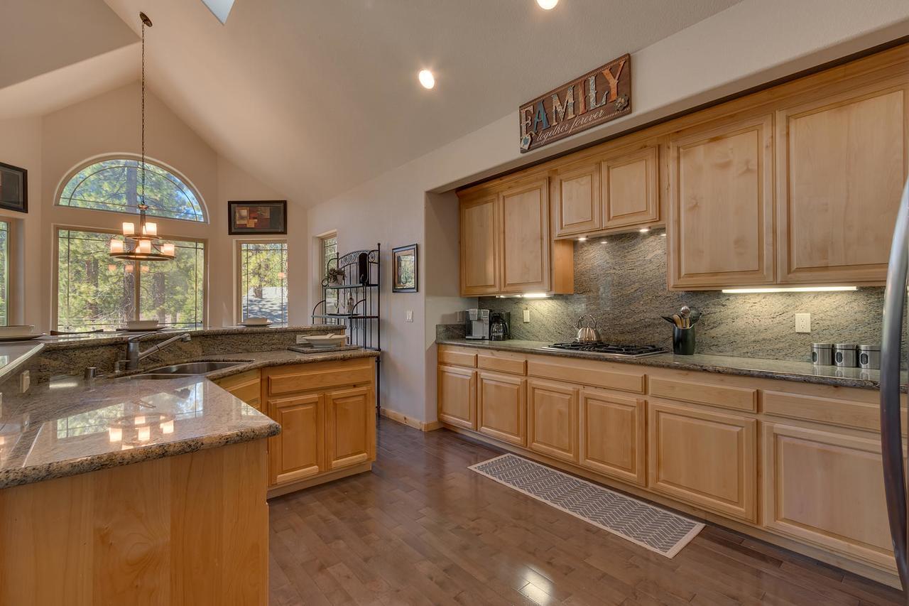 Sugar Pine Lodge - Four Bedroom Home South Lake Tahoe Exterior photo